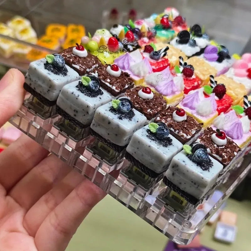 Original Cute Cake Keycap Kawaii Clay Keyboard Caps Custom Handmade Game Artistic Keycaps for Mechanical Keyboard Gift MX Switch