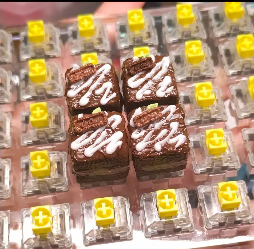 Γνήσιο Cute Cake Keycap Kawaii Πήλινα καλύμματα πληκτρολογίου Προσαρμοσμένο χειροποίητο παιχνίδι Καλλιτεχνικά κλειδιά για μηχανικό πληκτρολόγιο Διακόπτης MX